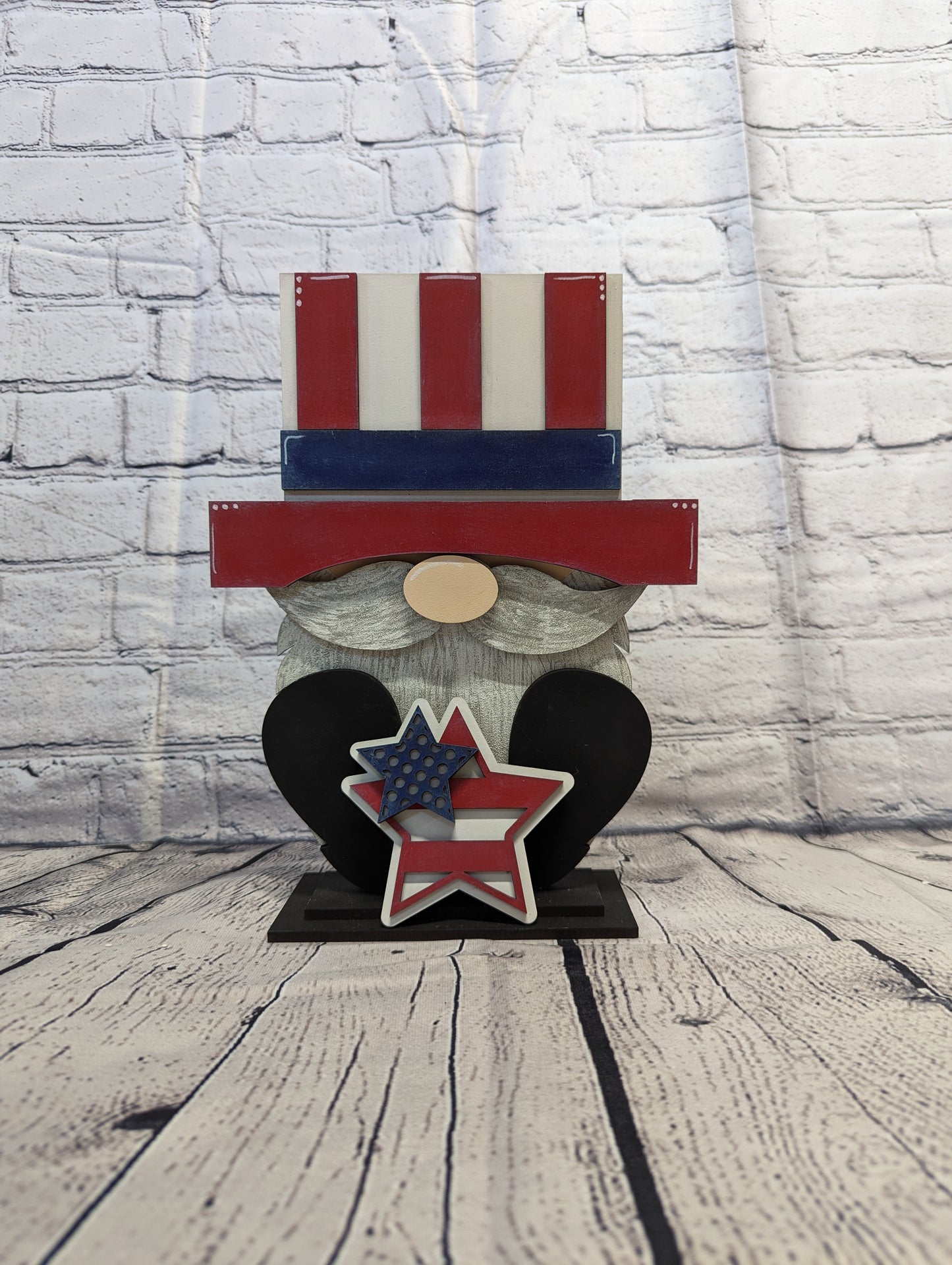 Interchangeable Gnome Shelf Sitter