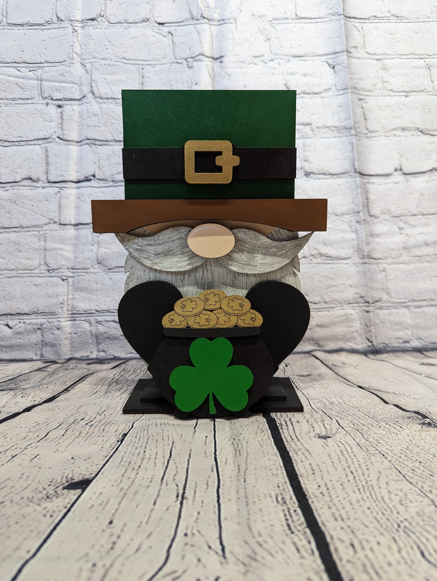 Interchangeable Gnome Shelf Sitter
